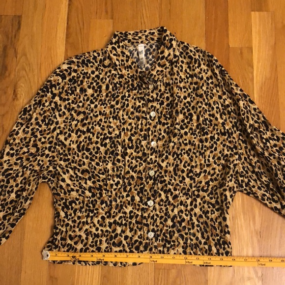 Zara Chetah Animal Print Cropped/ Crop Button Up Top trf collection Size Small - Picture 5 of 16